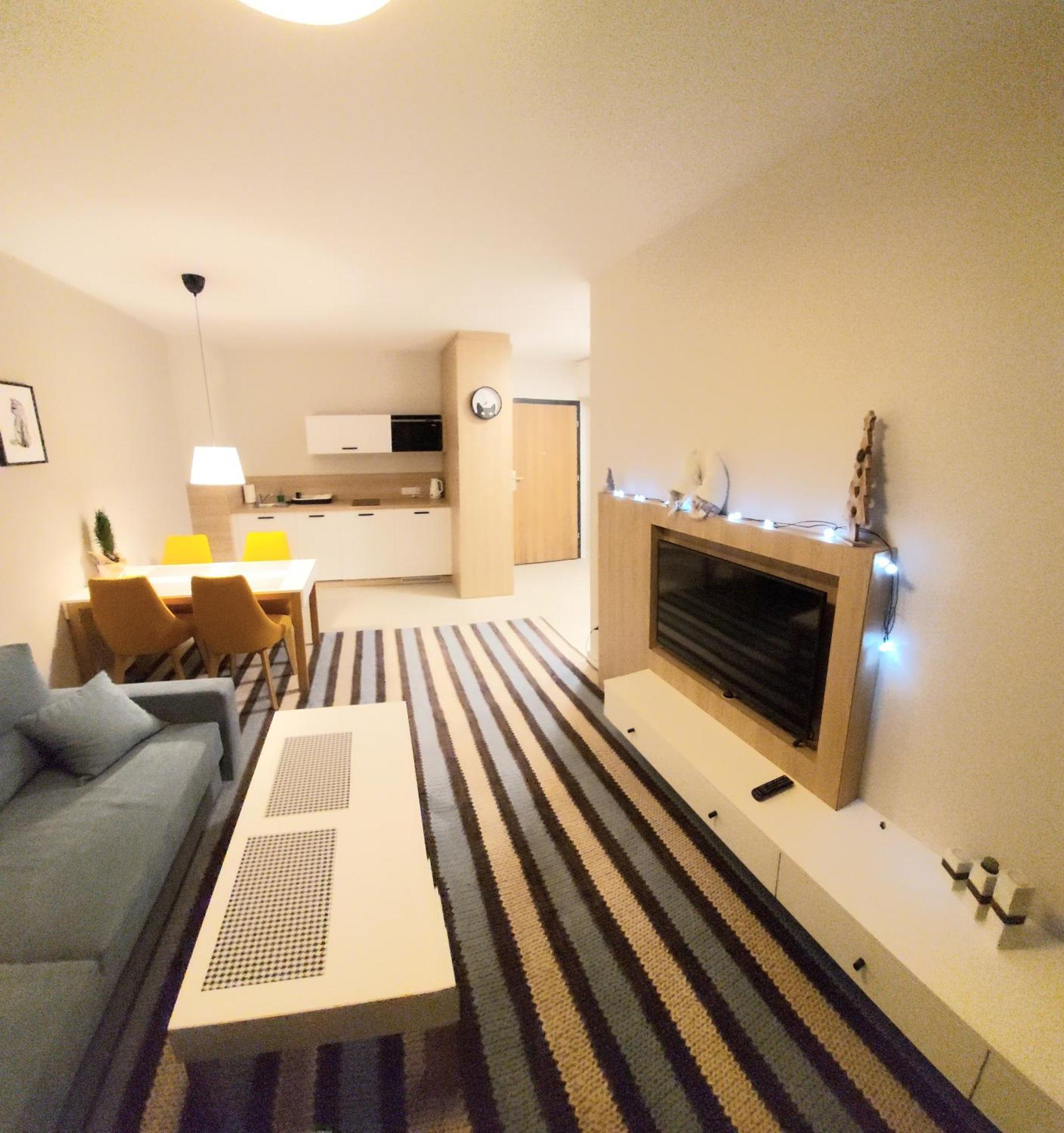 Miedzyzdroje - Bel Mare Resort - Apartament Prywatny Lebrosina Εξωτερικό φωτογραφία